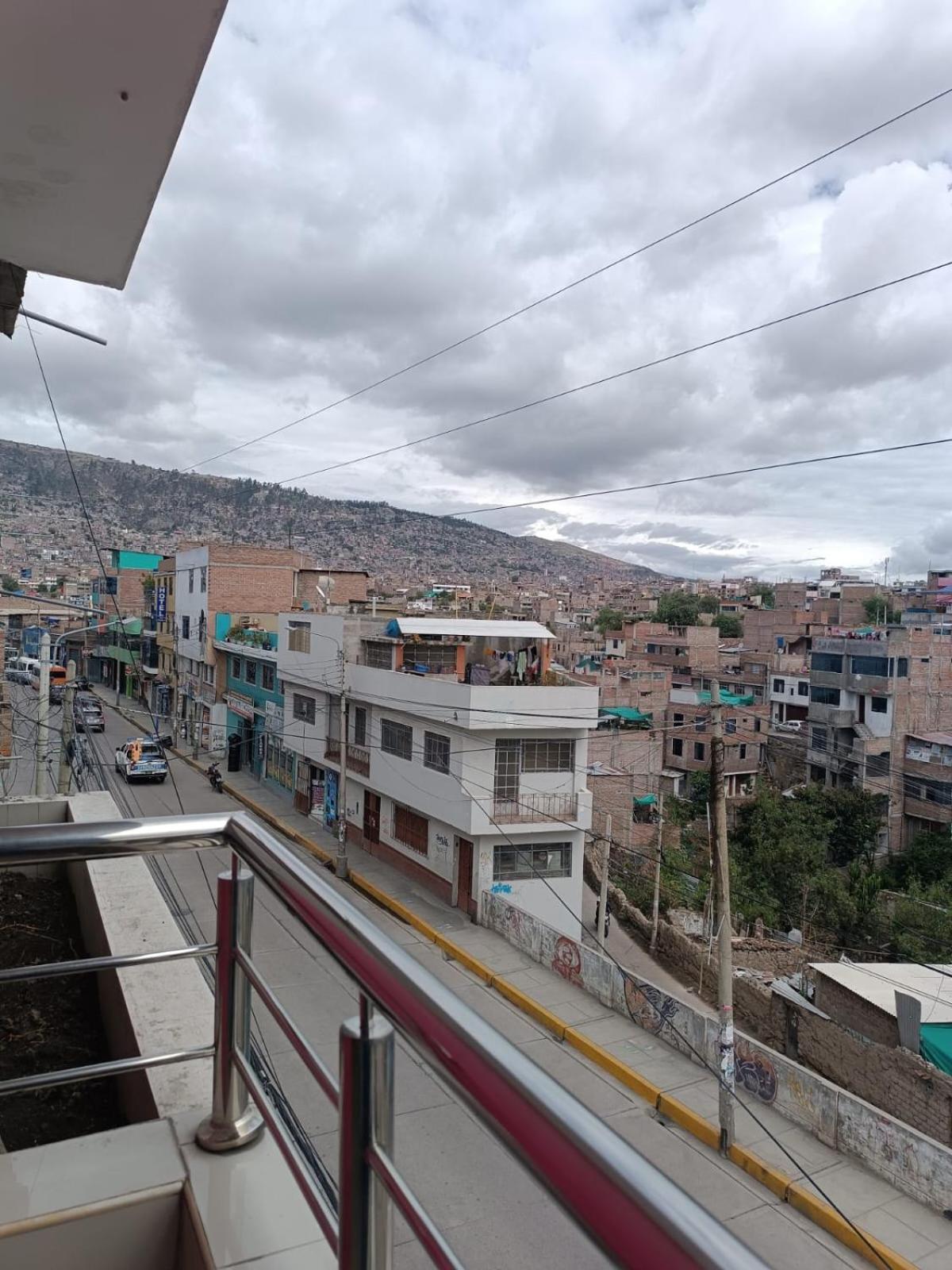 Hostal Yuraq Wasi 596 Ayacucho Ngoại thất bức ảnh