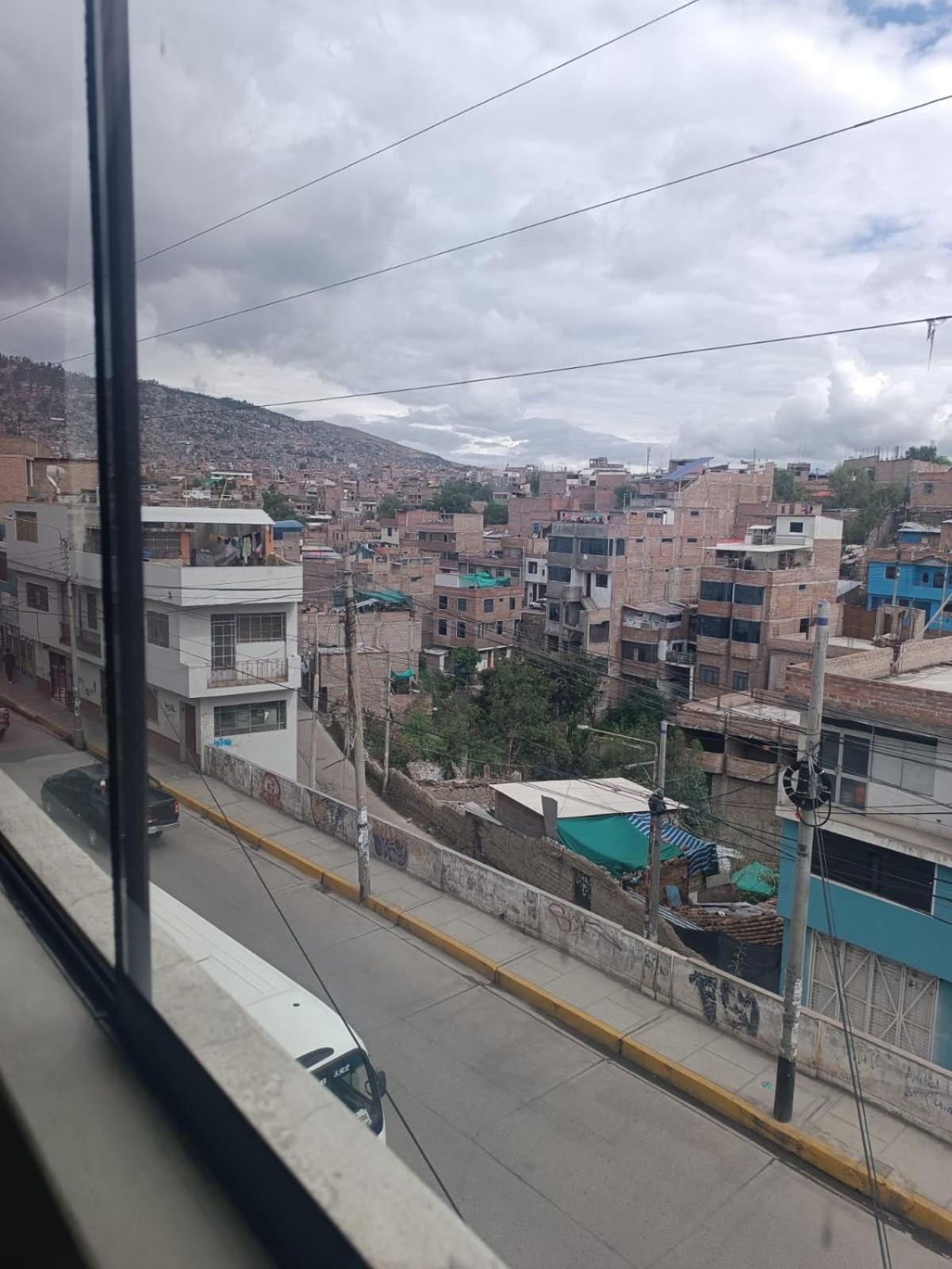 Hostal Yuraq Wasi 596 Ayacucho Ngoại thất bức ảnh