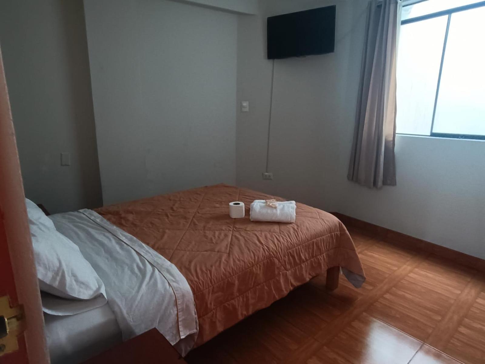Hostal Yuraq Wasi 596 Ayacucho Ngoại thất bức ảnh